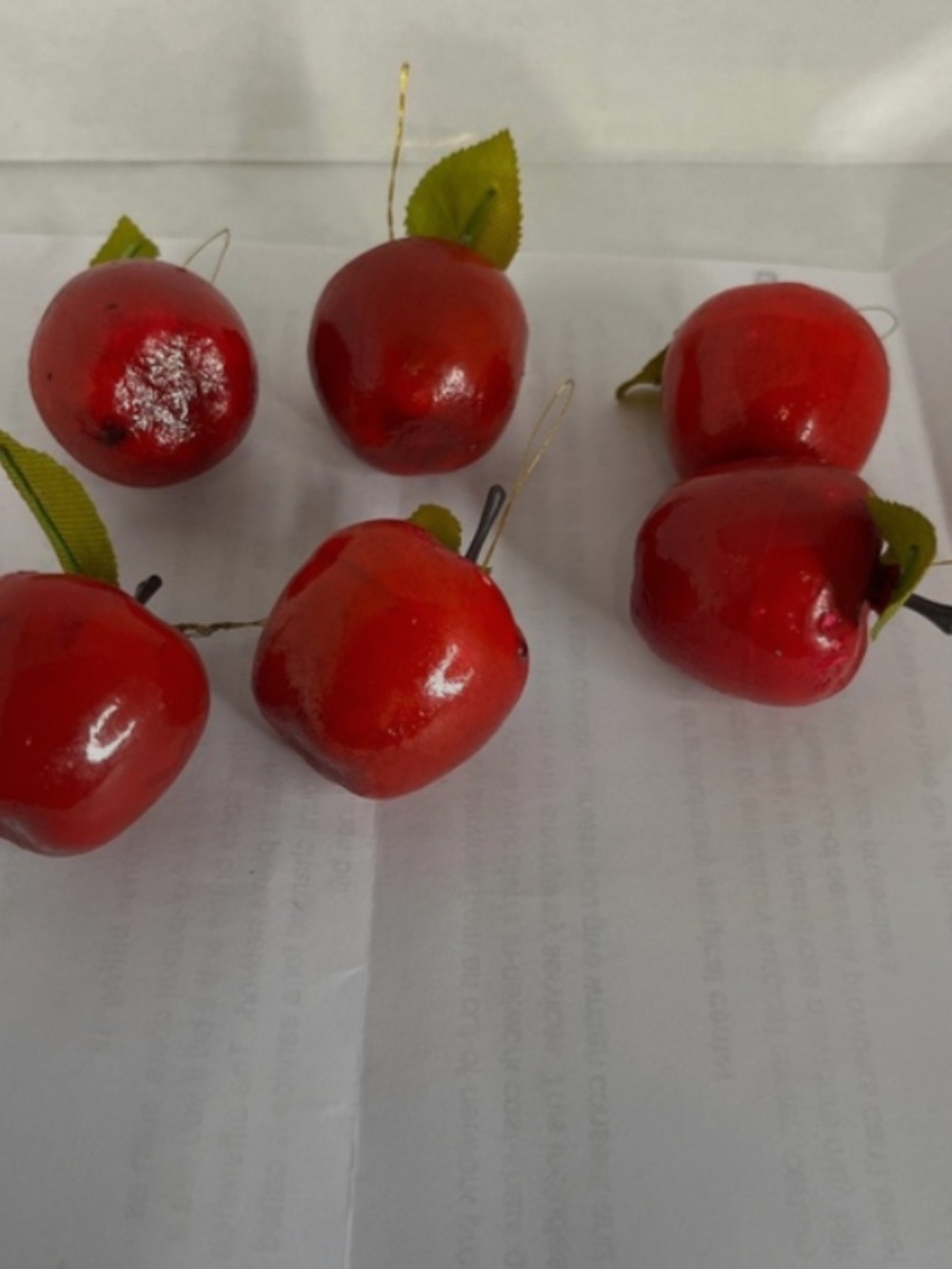 LOT 6 Shiny Lacquered RED APPLES Silk Leaves Christmas Ornaments Country Decor - Picture 2 of 2